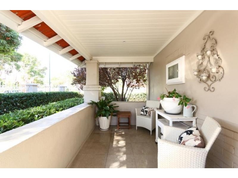 1 Fortune Street, South Perth WA 6151