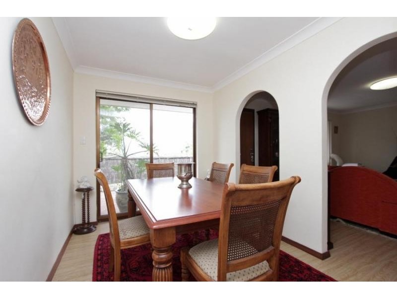 44B Letchworth Centre, Salter Point WA 6152
