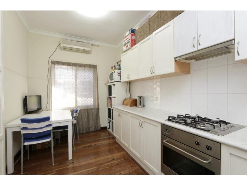 2/84 Welwyn Avenue, Salter Point WA 6152