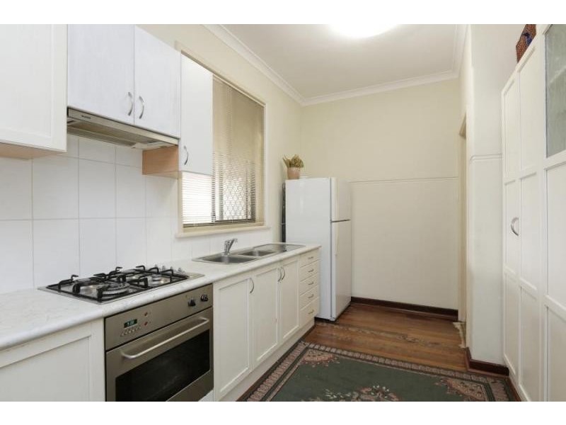 2/84 Welwyn Avenue, Salter Point WA 6152