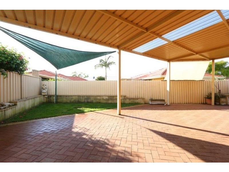2/84 Welwyn Avenue, Salter Point WA 6152