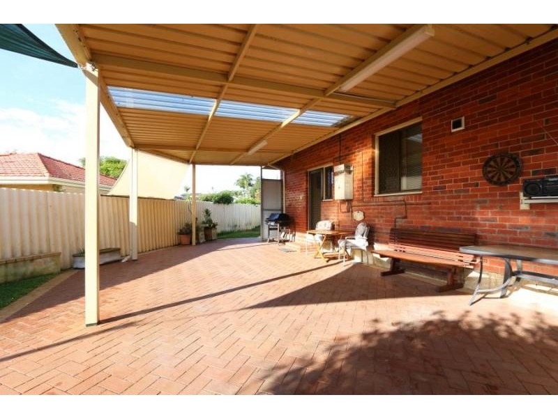 2/84 Welwyn Avenue, Salter Point WA 6152