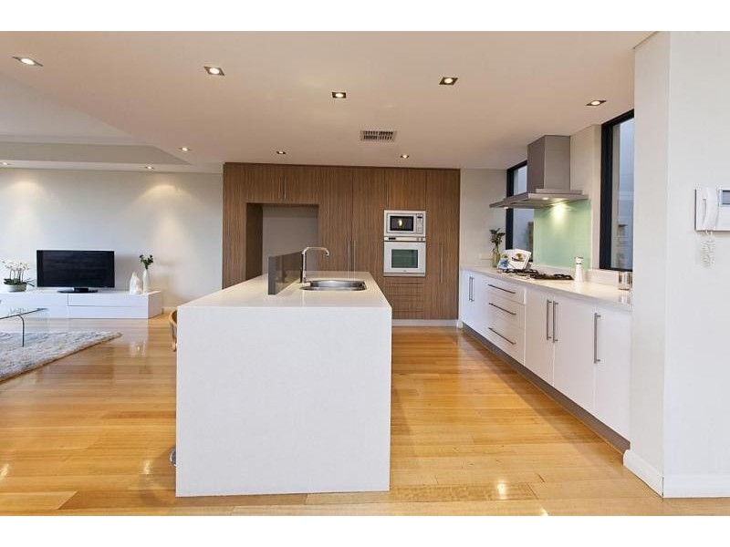 2/43 South Terrace, Como WA 6152