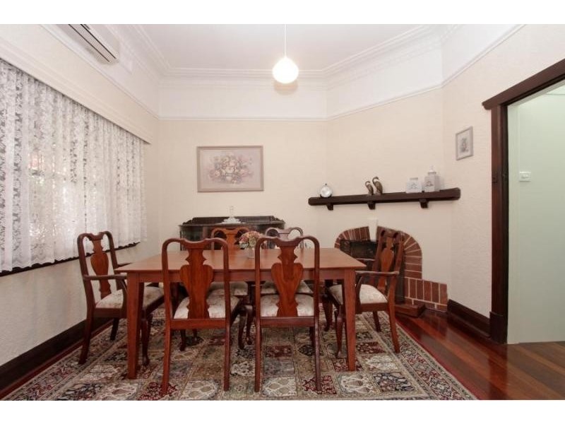 135 South Terrace, Como WA 6152