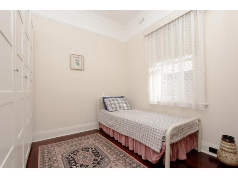 135 South Terrace, Como WA 6152