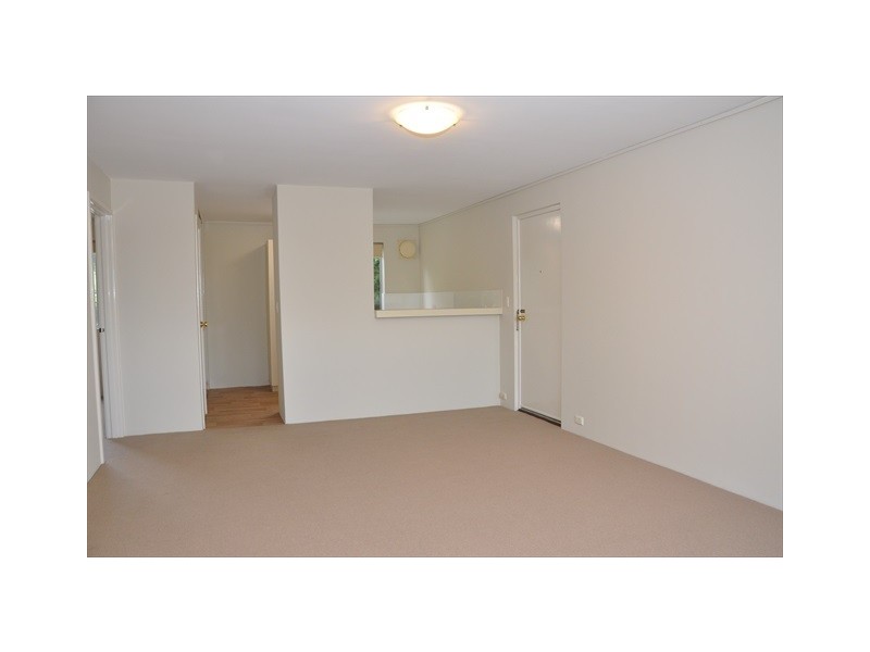 15W/107 Washington, Victoria Park WA 6100