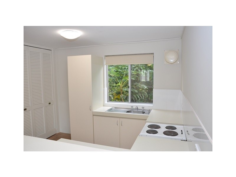 15W/107 Washington, Victoria Park WA 6100