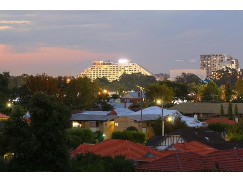 42/48-51 Mc Master, Victoria Park WA 6100