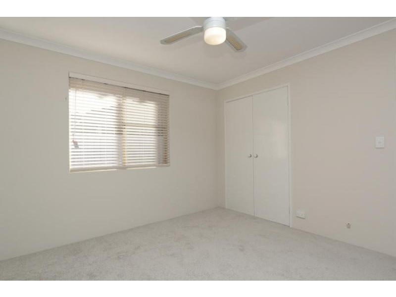 2/89 Edgecumbe Street, Como WA 6152