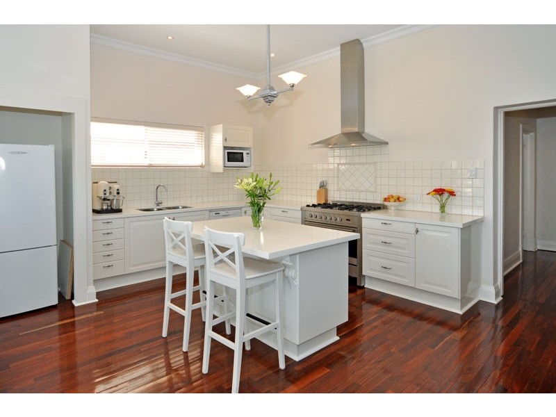 12 Carey Street, Kensington WA 6151