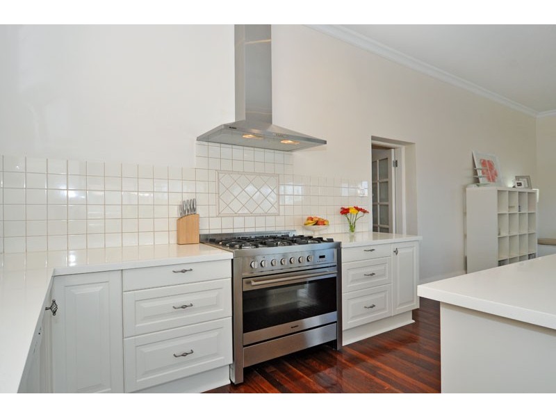 12 Carey Street, Kensington WA 6151