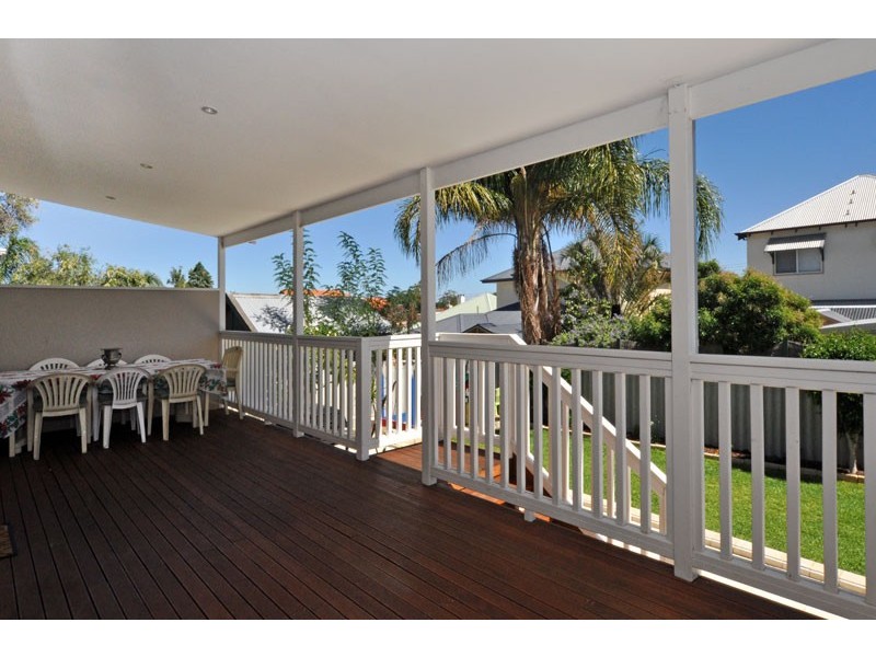 12 Carey Street, Kensington WA 6151