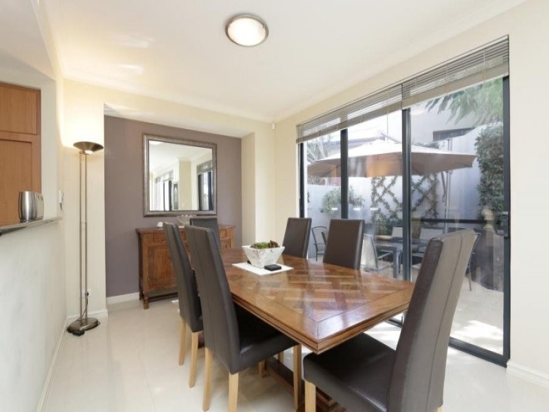 89 McDonald Street, Como WA 6152