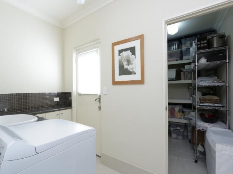 89 McDonald Street, Como WA 6152