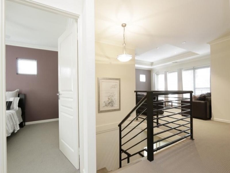 89 McDonald Street, Como WA 6152