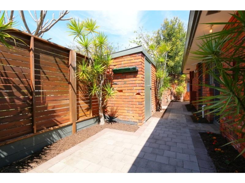 9/176 Labouchere Road, Como WA 6152