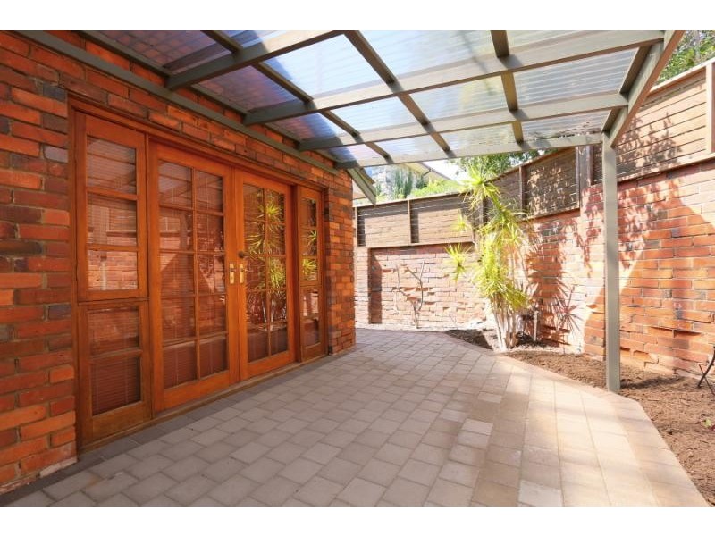 9/176 Labouchere Road, Como WA 6152