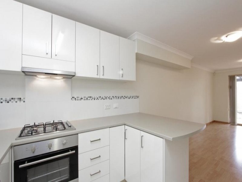 1/17 Flynn Street, Churchlands WA 6018