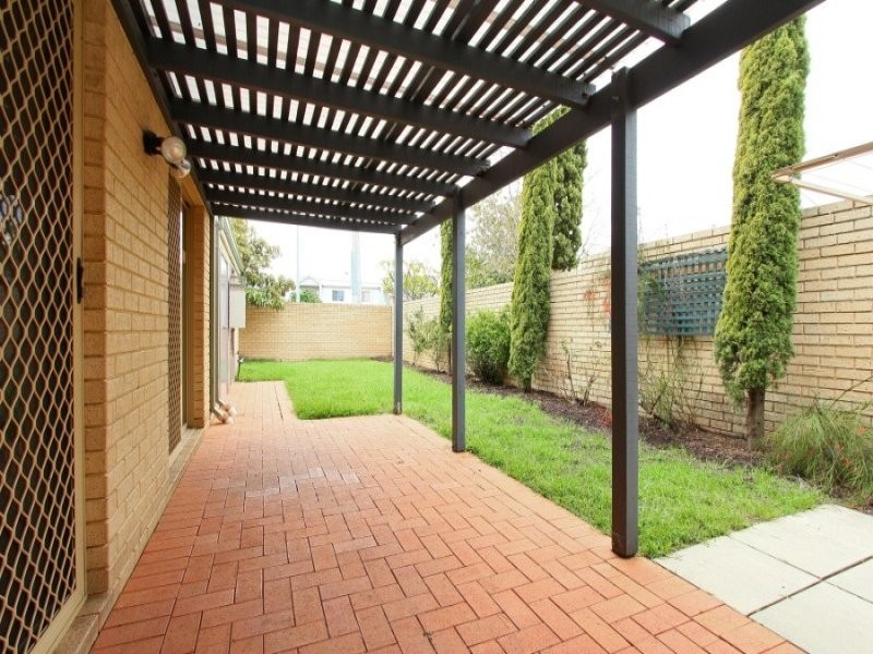 1/17 Flynn Street, Churchlands WA 6018