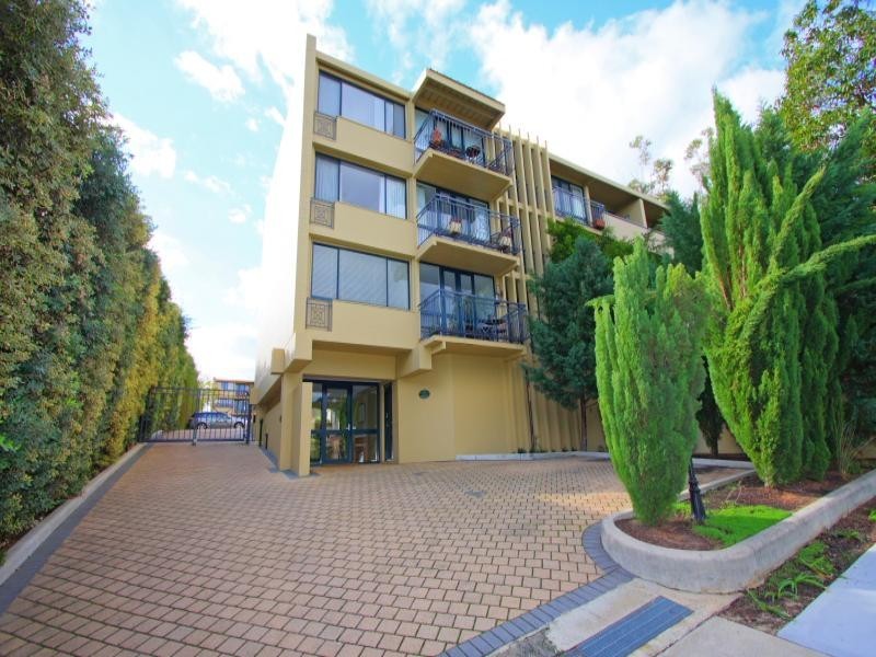 24/16 Hensman Street, South Perth WA 6151