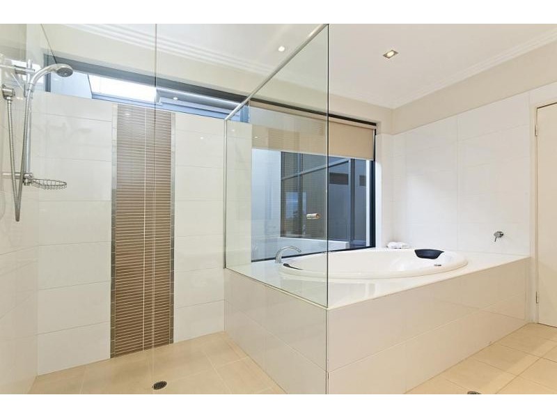 2/43 South Terrace, Como WA 6152