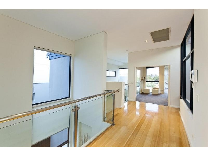 2/43 South Terrace, Como WA 6152