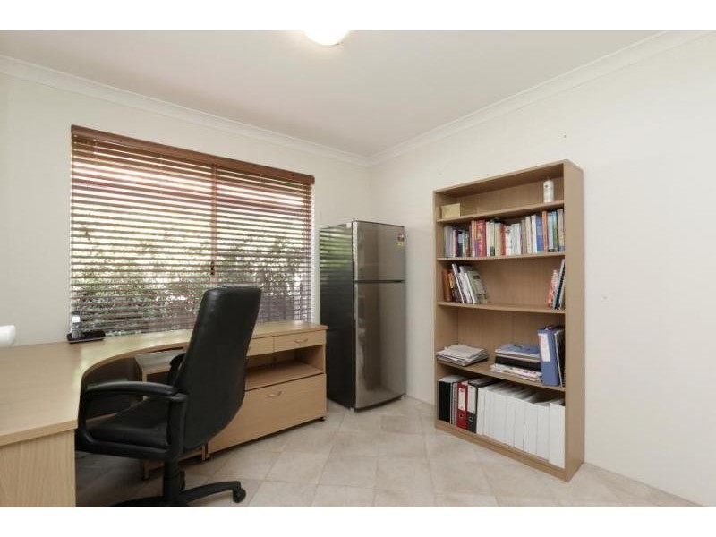 48 Park Street, Como WA 6152