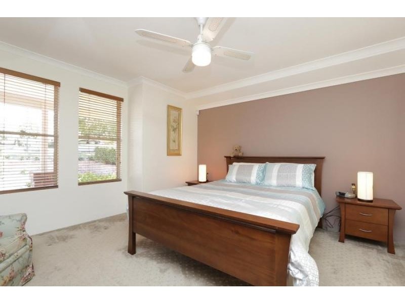 48 Park Street, Como WA 6152