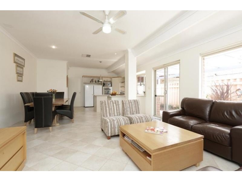 48 Park Street, Como WA 6152