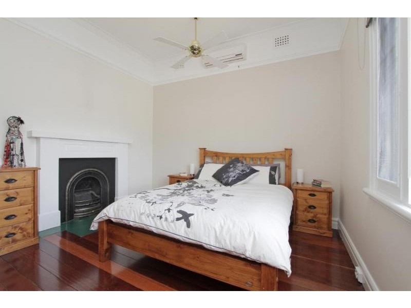 16 Cardiff Street, East Victoria Park WA 6101