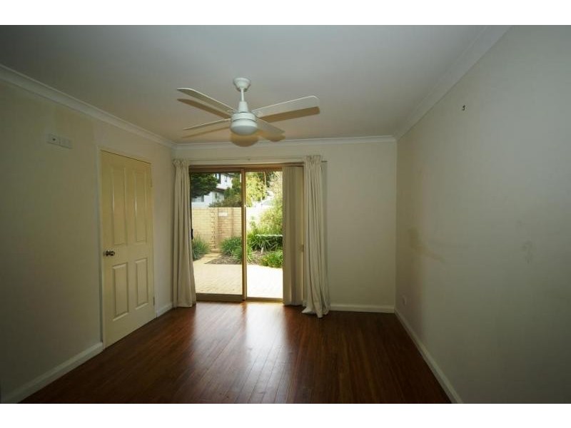 137a Lockhart Street, Como WA 6152