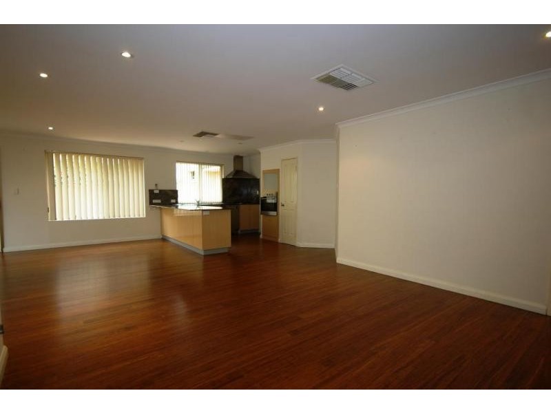 137a Lockhart Street, Como WA 6152