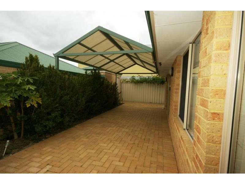 137a Lockhart Street, Como WA 6152