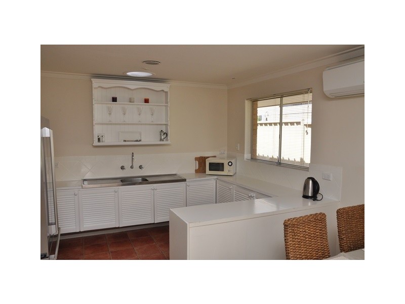 1/6 Manning Terrace, South Perth WA 6151