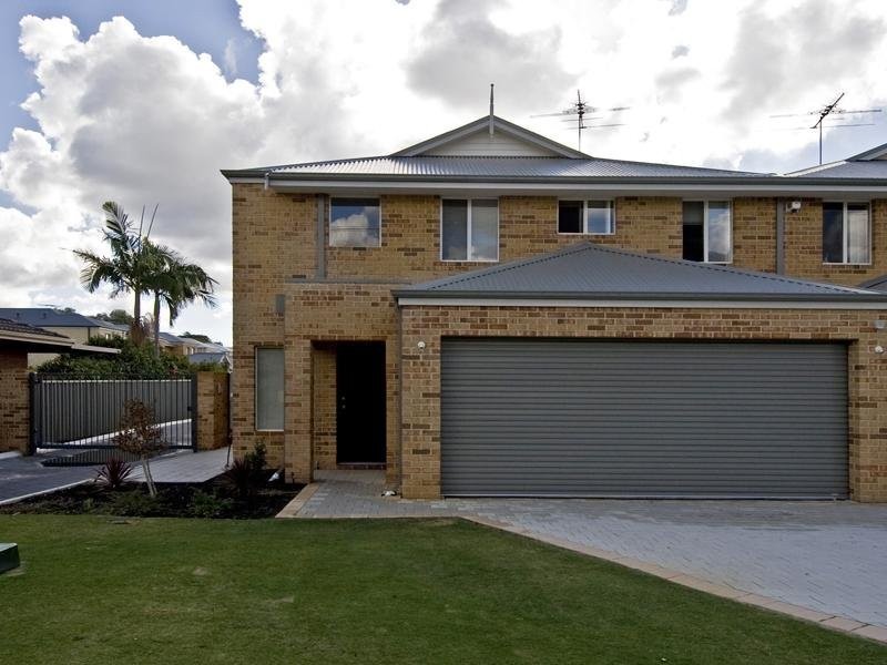 2/15 Sydenham Street, Rivervale WA 6103