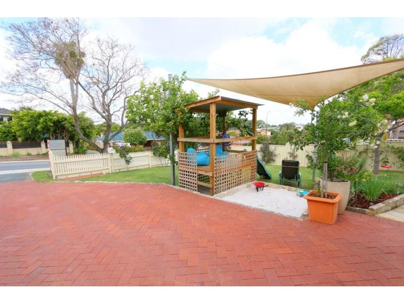 27 Axford Street, Como WA 6152