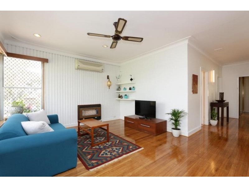 27 Axford Street, Como WA 6152