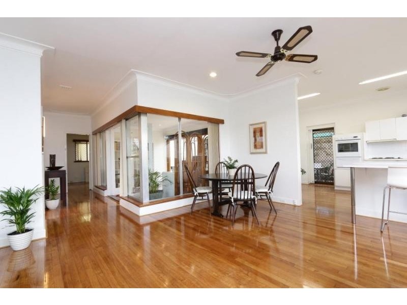 27 Axford Street, Como WA 6152