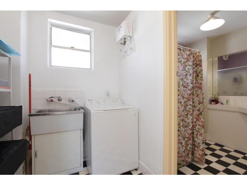 8/57 Tenth Avenue, Inglewood WA 6052