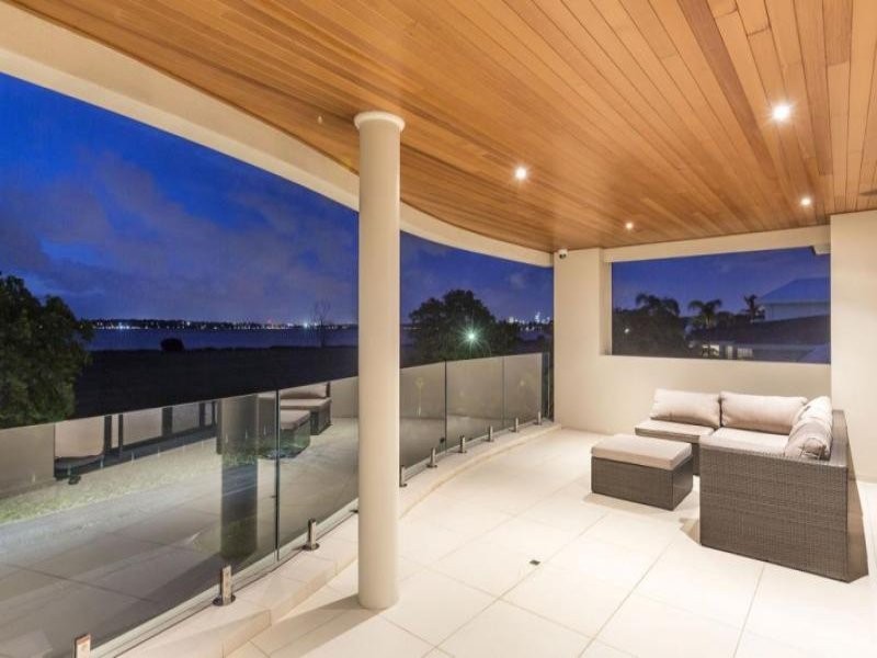 33 Dunkley Avenue, Applecross WA 6153