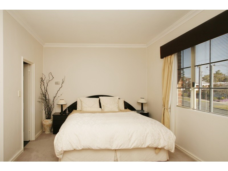 144 Washington Street, Victoria Park WA 6100