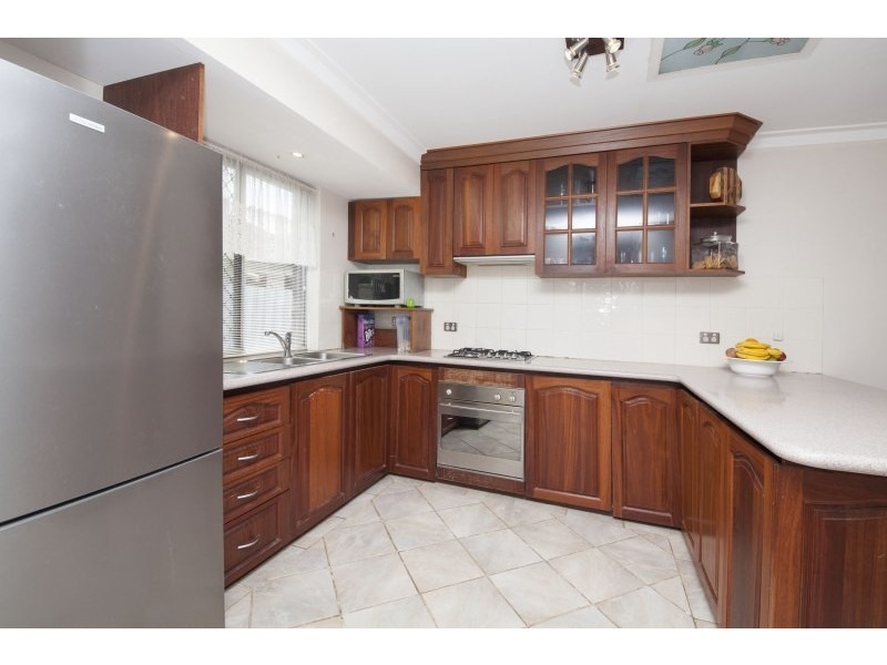 9 Sloan Court, Thornlie WA 6108