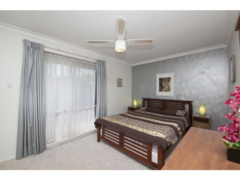 9 Sloan Court, Thornlie WA 6108