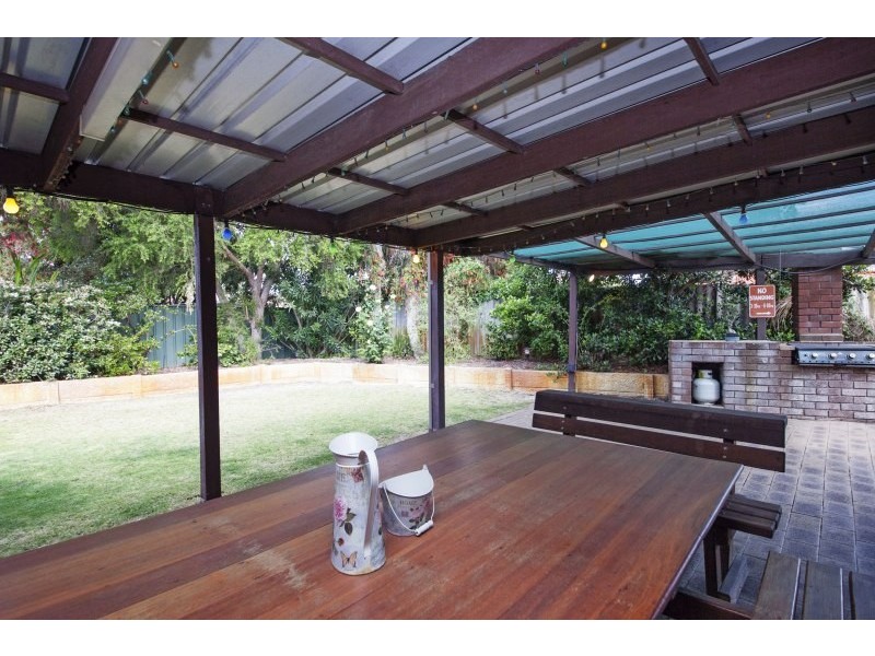 9 Sloan Court, Thornlie WA 6108