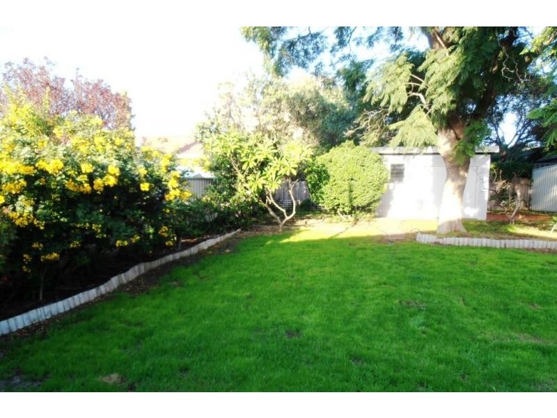 48 Banksia Terrace, Kensington WA 6151