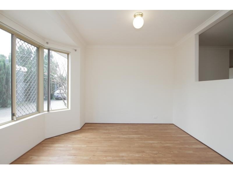 18A Merton Street, Victoria Park WA 6100