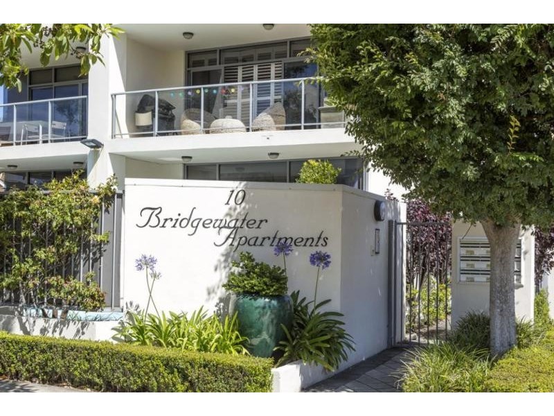 2/10 Hardy Street, South Perth WA 6151