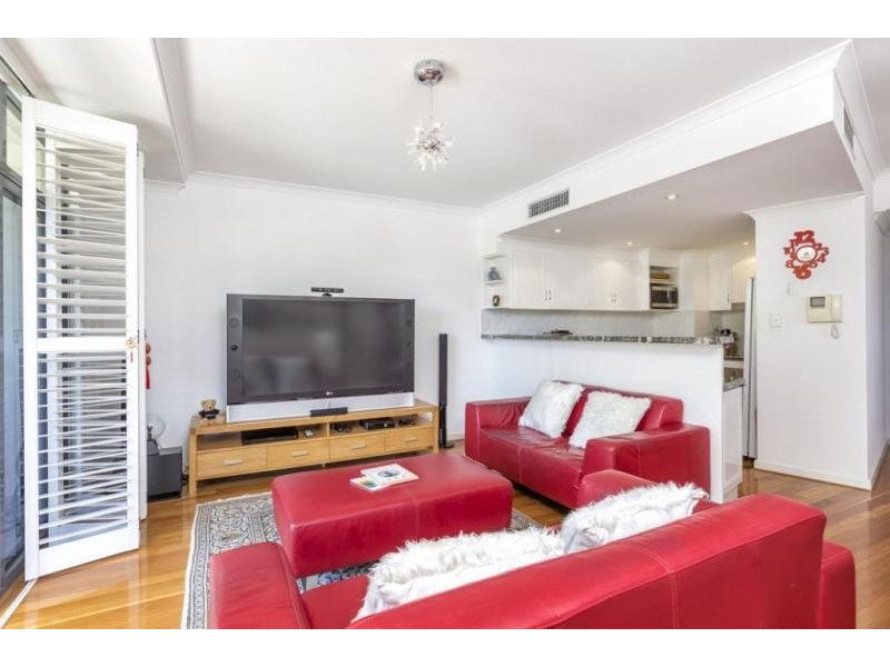 2/10 Hardy Street, South Perth WA 6151