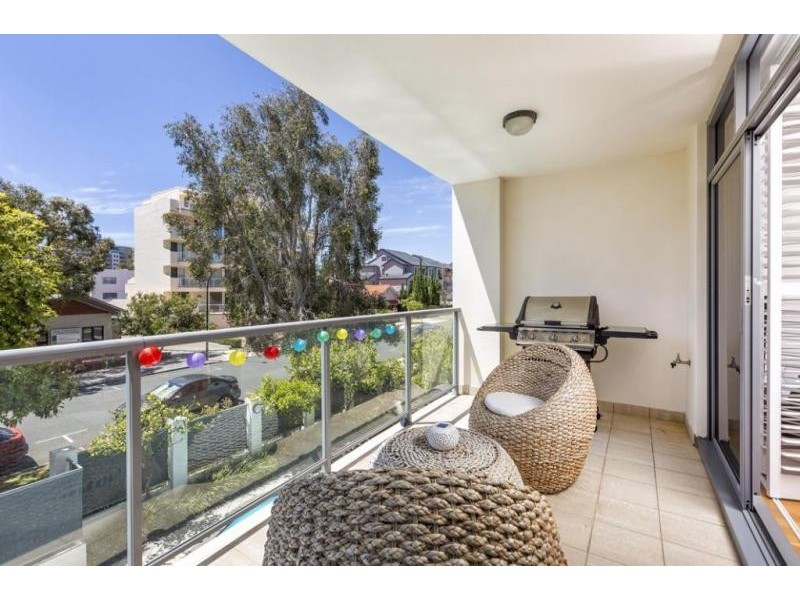 2/10 Hardy Street, South Perth WA 6151