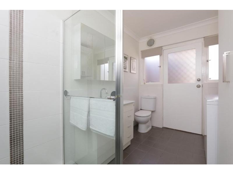 1/48 Eric Street, Como WA 6152